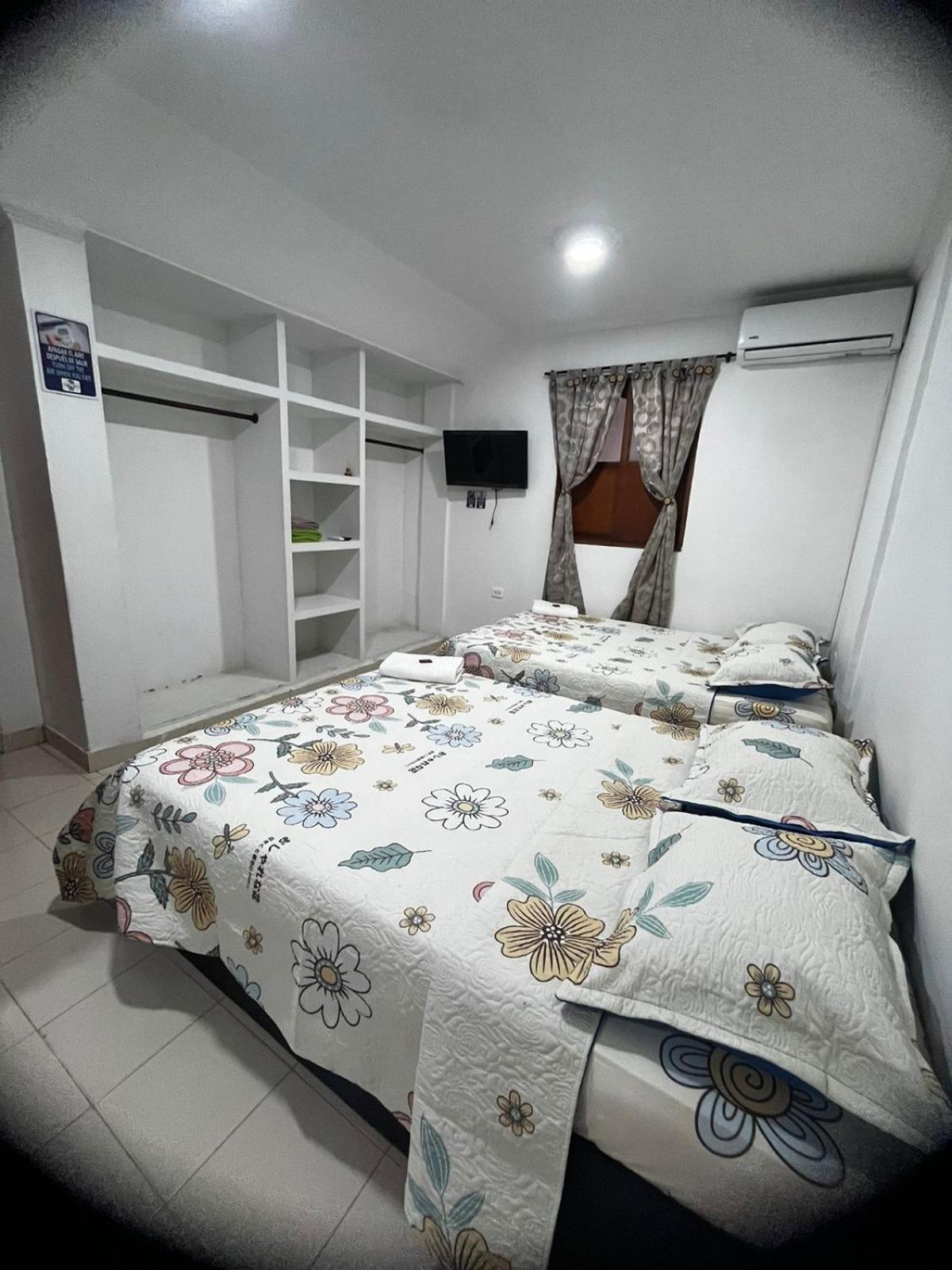 Hostal Casa W Cartagena Exteriör bild